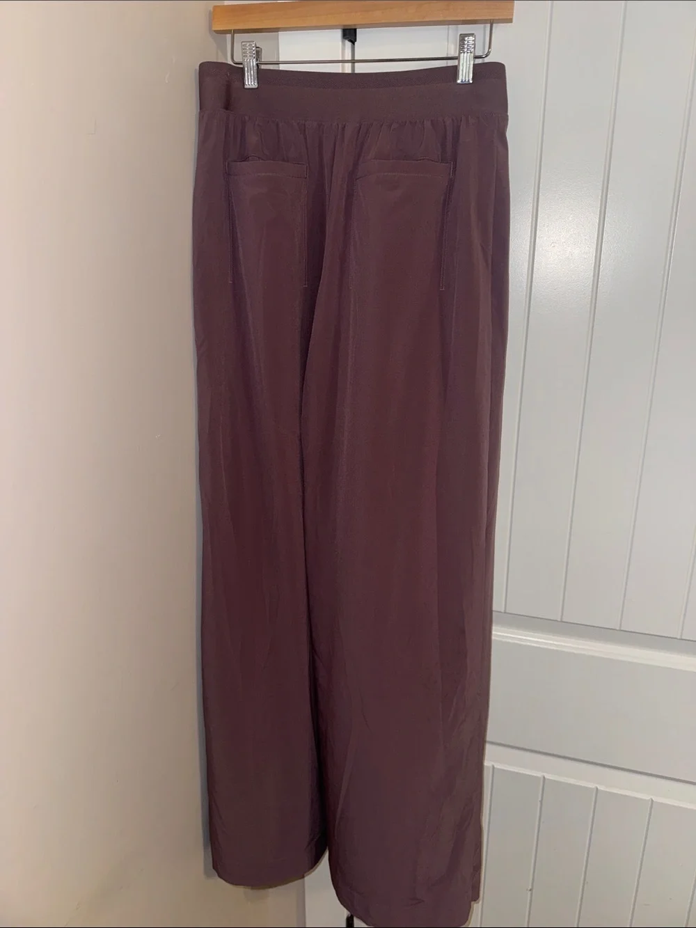 Athleta Wide Leg Pleated Pant - Picture 3 of 4